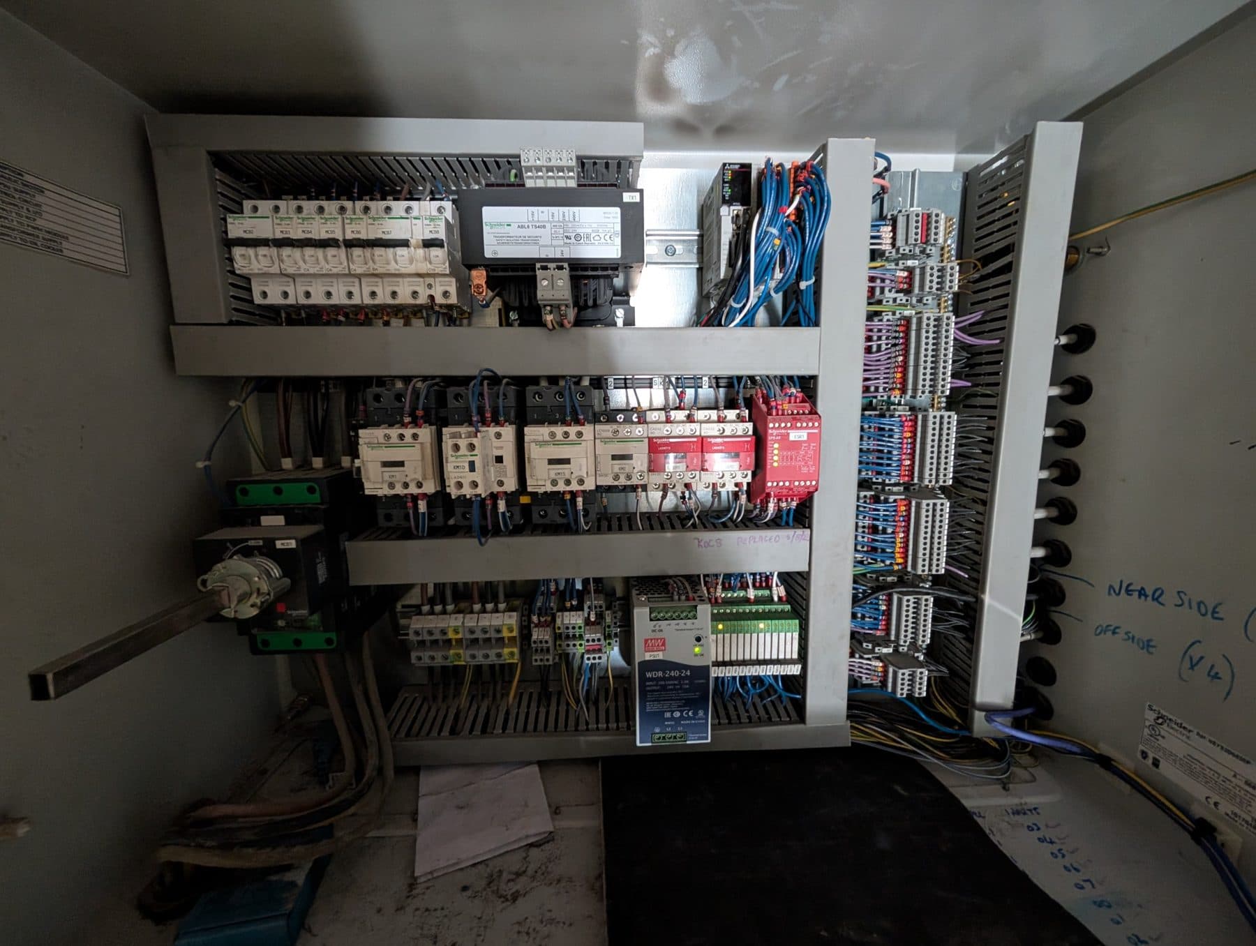 The same panel after the upgrade, with a Mitsubishi FX5UC PLC